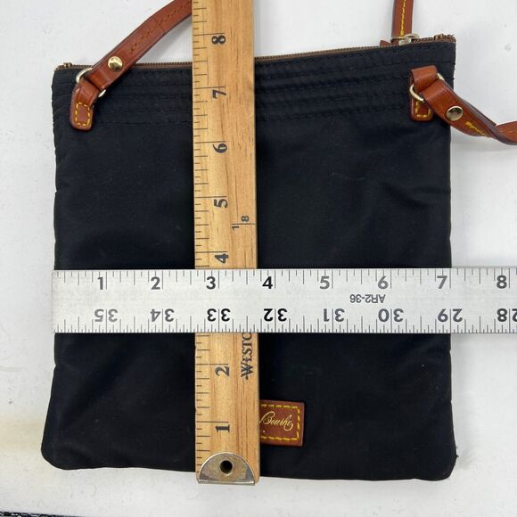 Vintage Dooney & Bourke Bag Womens 7 X 7.5 Crossbody Shoulder Mini Black Nylon - Picture 6 of 16